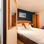 Comfort 3* Évreux