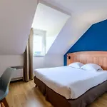 Comfort 3* Évreux