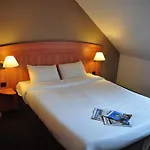 Comfort Hotel 3*