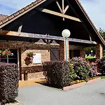 Comfort Hotel 3*
