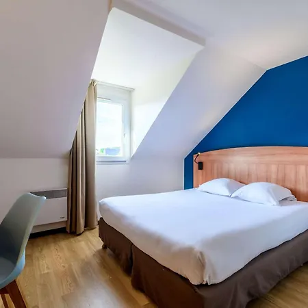 Comfort 3* Évreux