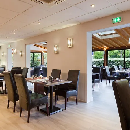 Comfort 3* Évreux