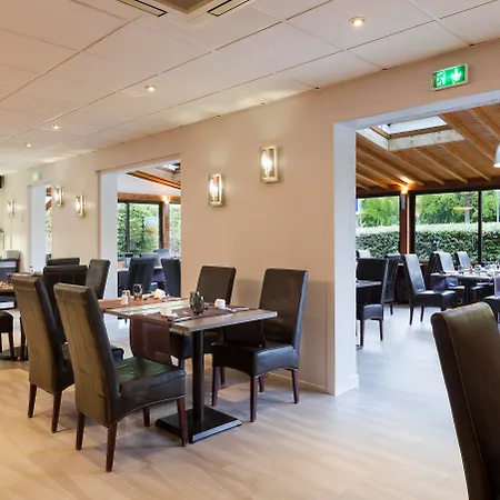 Comfort 3* Évreux