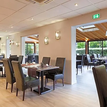 Comfort 3* Évreux