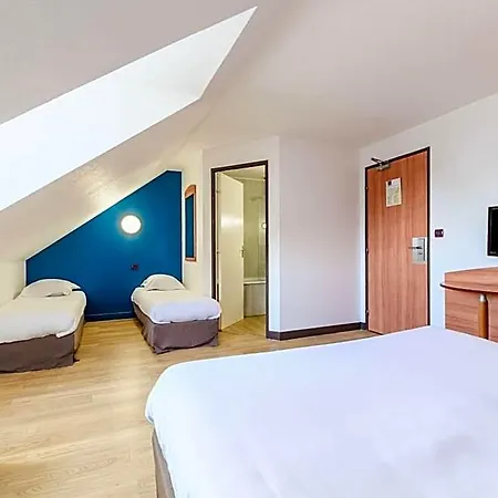 Comfort 3* Évreux