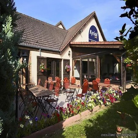 Comfort 3* Évreux